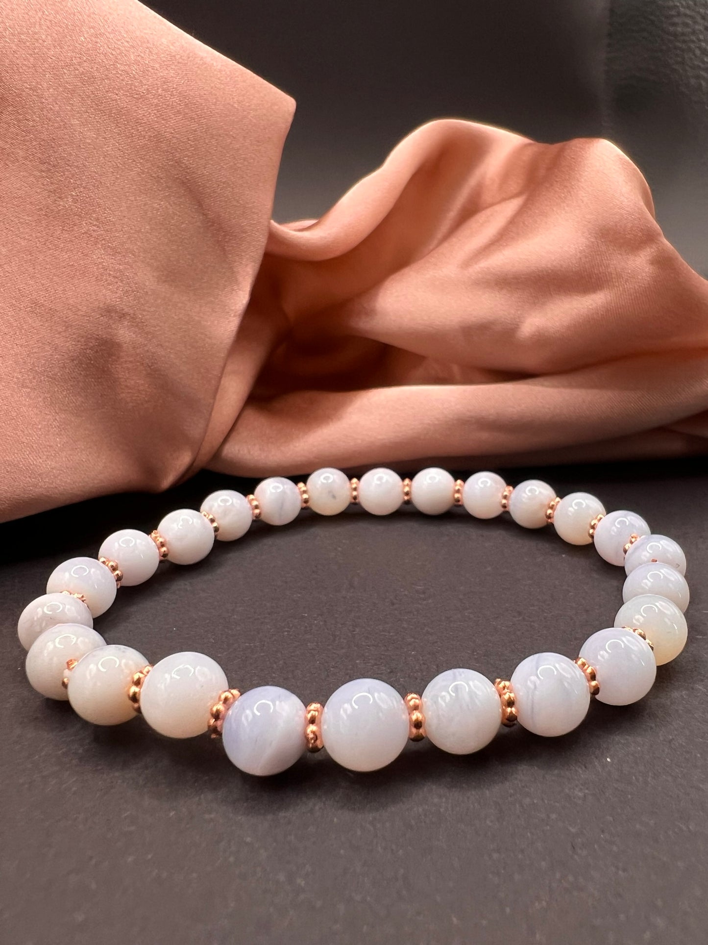 Blauer Chalcedon - Armkette - 6mm Perlen
