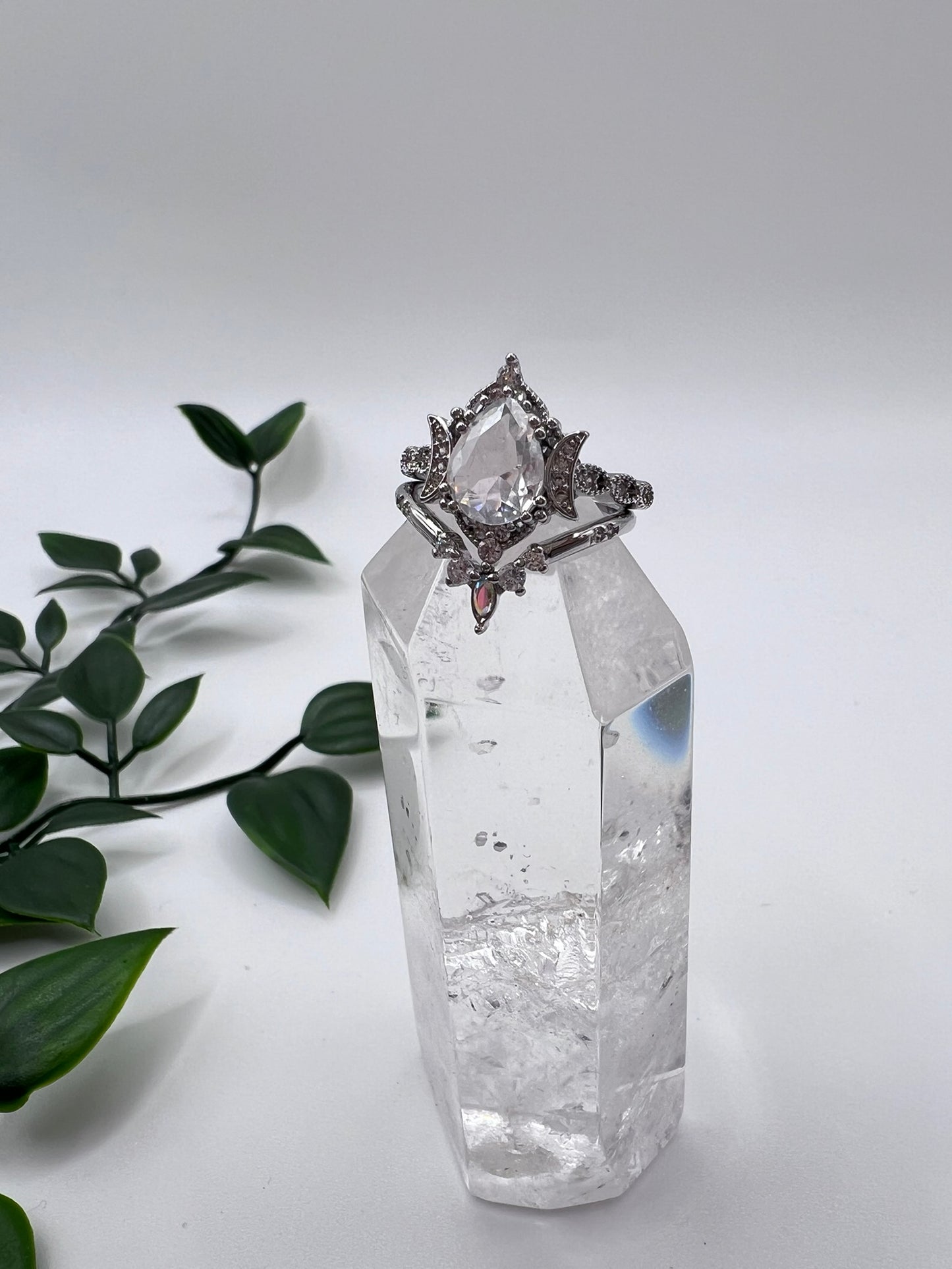 Lunara – Ring der Mondgöttin